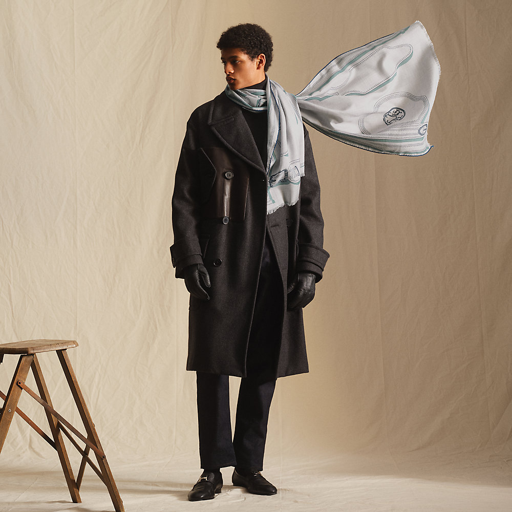 “总统的鞍辔”长方形丝巾 - 蓝色 | Hermès - 爱马仕官网