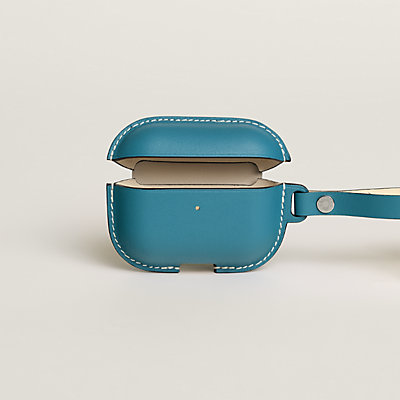 Apple AirTag Hermès and Tech accessories for women | Hermès Apple AirTag Hermès and Tech accessories for women | Hermès