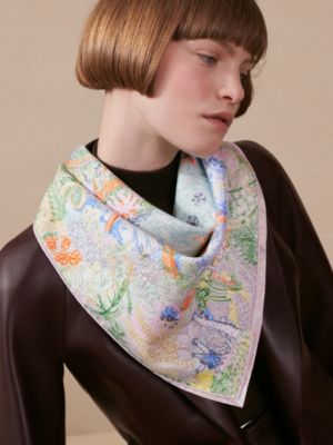 Les Folies du Faubourg scarf 90, View: Worn, worn, view 2 of 3