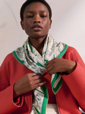 Le Philateliste du Faubourg scarf 90, View: Worn, worn, view 2 of 3