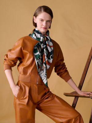 Flora y Plata scarf 90, View: Worn, worn, view 4 of 5