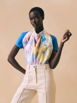 Mon Cheval et Moi scarf 90, View: Worn, worn, view 2 of 3