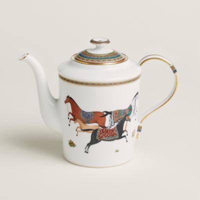 “东方骏马”茶壶