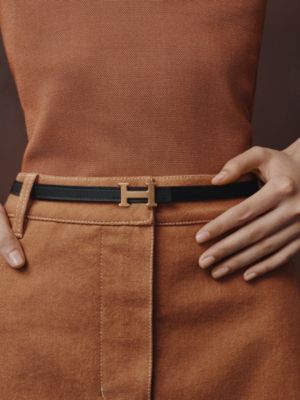 Mini 5382 belt buckle & Reversible leather strap 13&nbsp;mm, View: Worn, worn, view 3 of 3