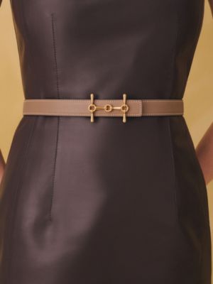 H Equestre belt buckle & Reversible leather strap 24&nbsp;mm, View: Worn, worn, view 3 of 3