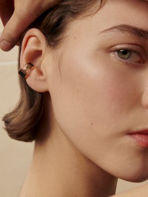 Olympe ear cuff, small model, View: Worn, worn, view 2 of 2