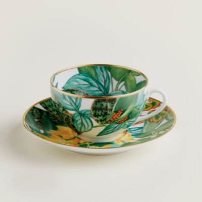 Passifolia breakfast cup and saucer