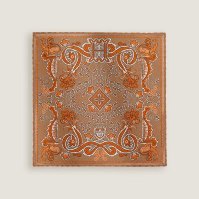 “被点亮的H”55真丝方巾