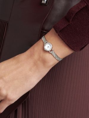 Faubourg腕表，迷你号，15毫米, 视图: 图片：产品佩戴, worn, 当前为第2张（共4张）