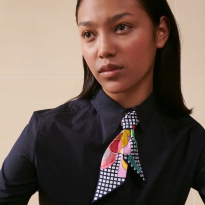 “优雅骑士”Twilly小丝巾