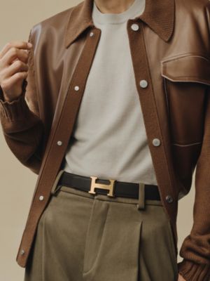 H belt buckle & Reversible leather strap 32&nbsp;mm, View: Worn, worn, view 3 of 4