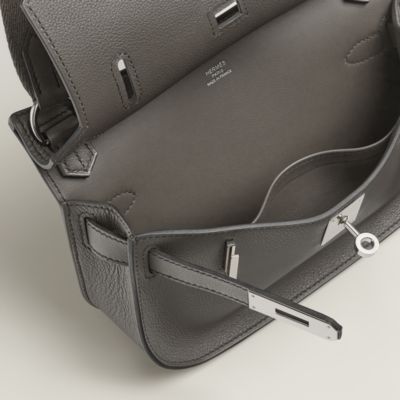 クリーニング済♡HERMES ノースリーブ グレー サイズ38 2025年春夏コレクション最新色！爽やかさと知性を兼ね備えたブルー