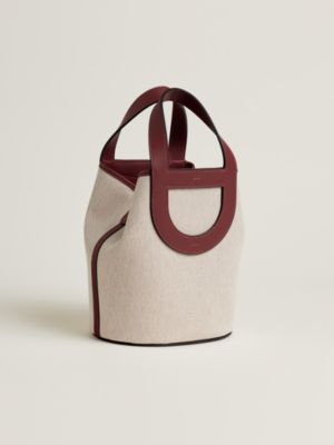 Hermès In-the-Loop 18 bag, View: side, side, view 2 of 7