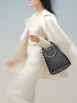 Hermès In-the-Loop 23手提包, 视图: 图片：产品佩戴, worn, 当前为第6张（共6张）