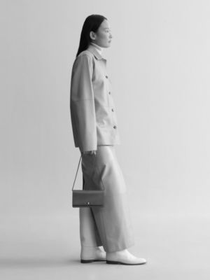 Medor To Go钱包, 视图: 图片：产品佩戴, worn, 当前为第2张（共5张）