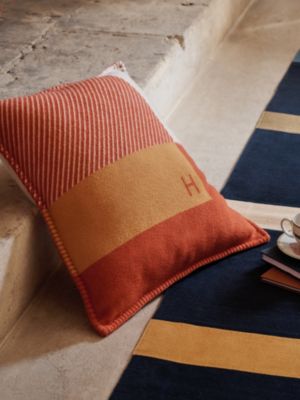 H Riviera pillow, View: front, front, view 4 of 4