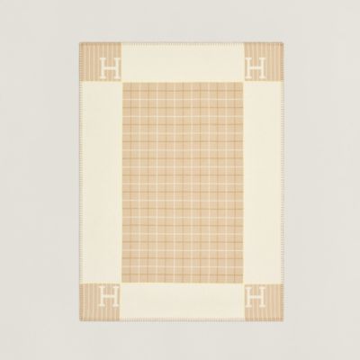 Avalon Cabriole blanket