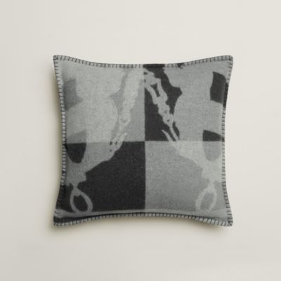 Brides de Gala pillow