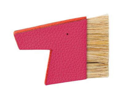 Horse pocket brush