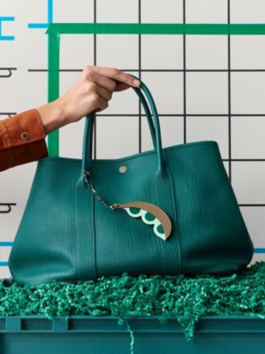 豆子吊饰, 视图: 图片：产品佩戴, worn, 当前为第2张（共5张）