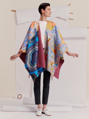 Reversible cape