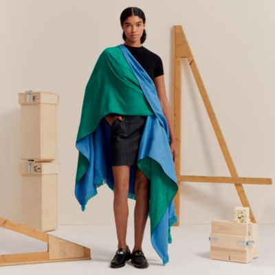 “藏书章提花”双面斗篷