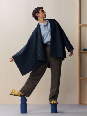 Single-sleeved reversible cape, View: Worn, worn, view 4 of 6