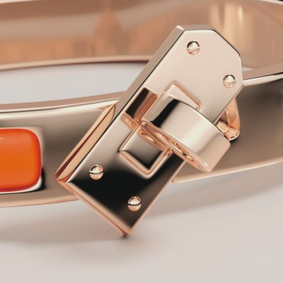 View: video, Mini Clic Kelly bracelet