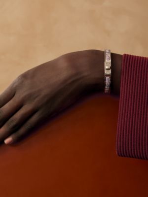 Mini Clic Kelly Sous un Battement d'Ailes bracelet, View: Worn, worn, view 3 of 4