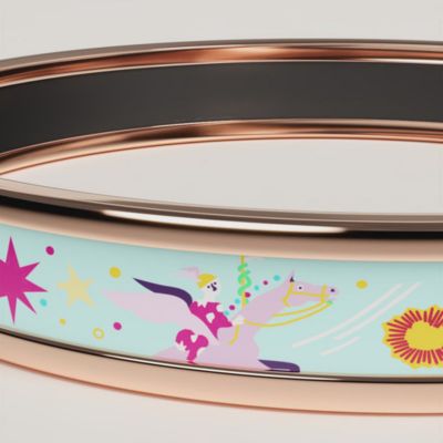 View: video, Au Royaume d'Helios bangle