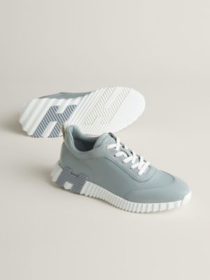 Bouncing sneaker