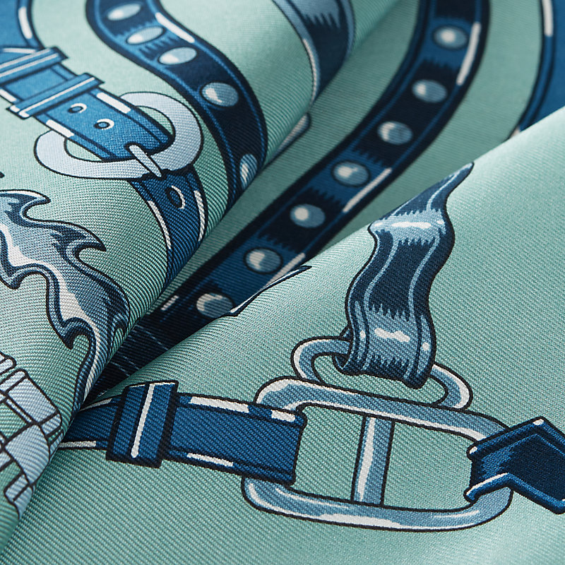 24 Brides et Chaines pocket square 45