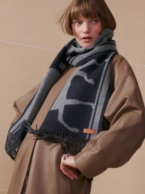Casaque Tete a Queue围巾, 视图: 图片：产品佩戴, worn, 当前为第2张（共3张）