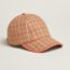 beige/orange