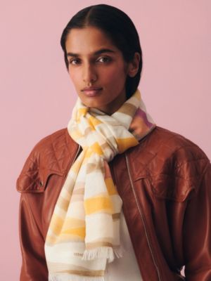 Camouflage stole, View: Worn, worn, view 2 of 3