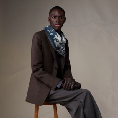 “演出进行时！”65流苏方巾