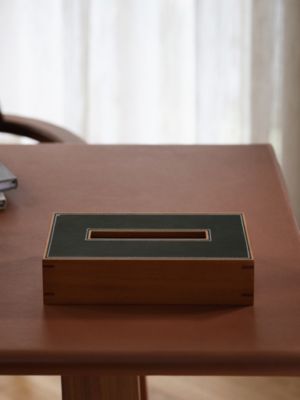Pleiade tissue box, small model, View: front, front, view 2 of 3