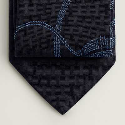 “金质马刺”领带