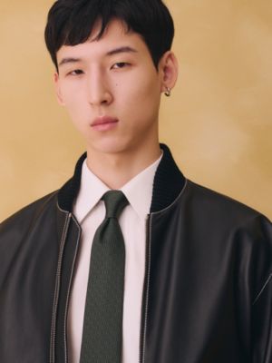 H Gothique领带, 视图: 图片：产品佩戴, worn, 当前为第2张（共3张）