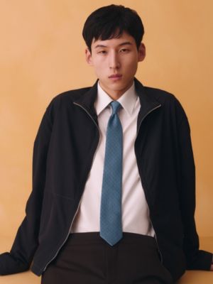 H Gothique领带, 视图: 图片：产品佩戴, worn, 当前为第2张（共2张）