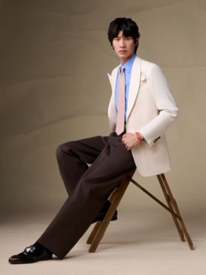 “随机H”领带, 视图: 图片：产品佩戴, worn, 当前为第2张（共2张）