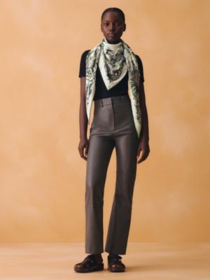 “赤道丛林”三角巾, 视图: 图片：产品佩戴, worn, 当前为第2张（共3张）