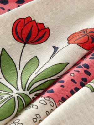 Les Leopards triangle, View: Detail, detail, view 3 of 3