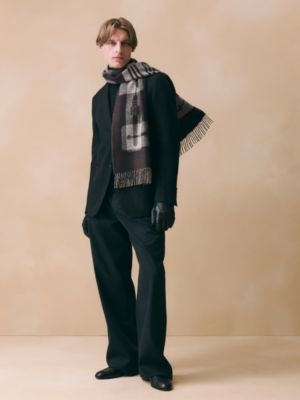“马术装饰模板”围巾, 视图: 图片：产品佩戴, worn, 当前为第2张（共5张）