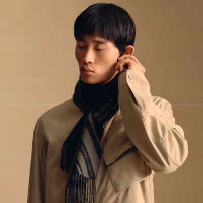 “曲折鞍带”围巾