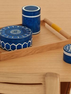 Bleus d'Ailleurs round box, small model, View: front, front, view 2 of 4
