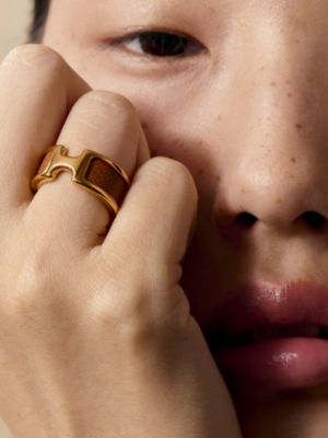 Olympe ring, small model, View: Worn, worn, view 2 of 2