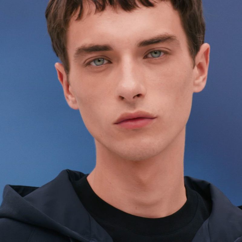 新作☆実用的【HERMES】ジップ付きフーディーCapsule Sport 新作☆実用的【HERMES】ジップ付きフーディーCapsule Sport
