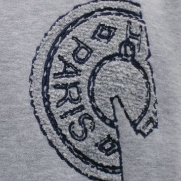 ラフながら上品【HERMES】Tシャツ 大人カジュアル Clou de Selle T-shirt with Clou de Selle detail | Hermès Mainland China