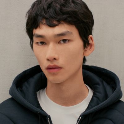 “Maillons 3D”绗缝针织衫，当前为第2张（共6张）